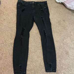 Women’s size 10 distressed jeggings